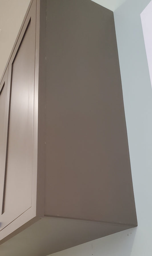 Kitchen Cabinet details - Under side finished with skin panel