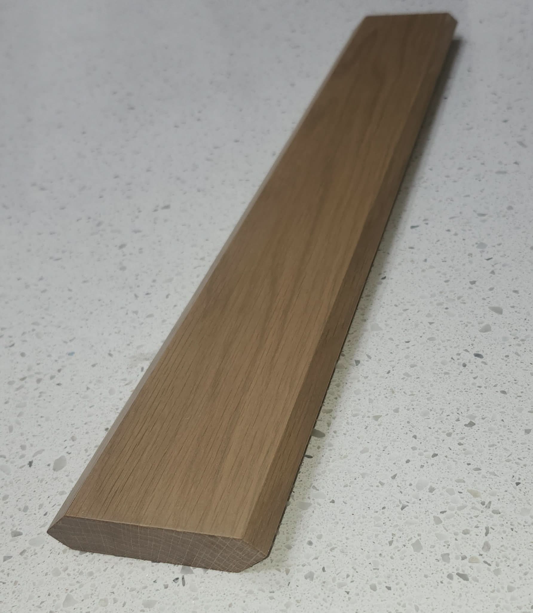 Natural white oak shaker crown molding RTA kitchen cabinet – angle view