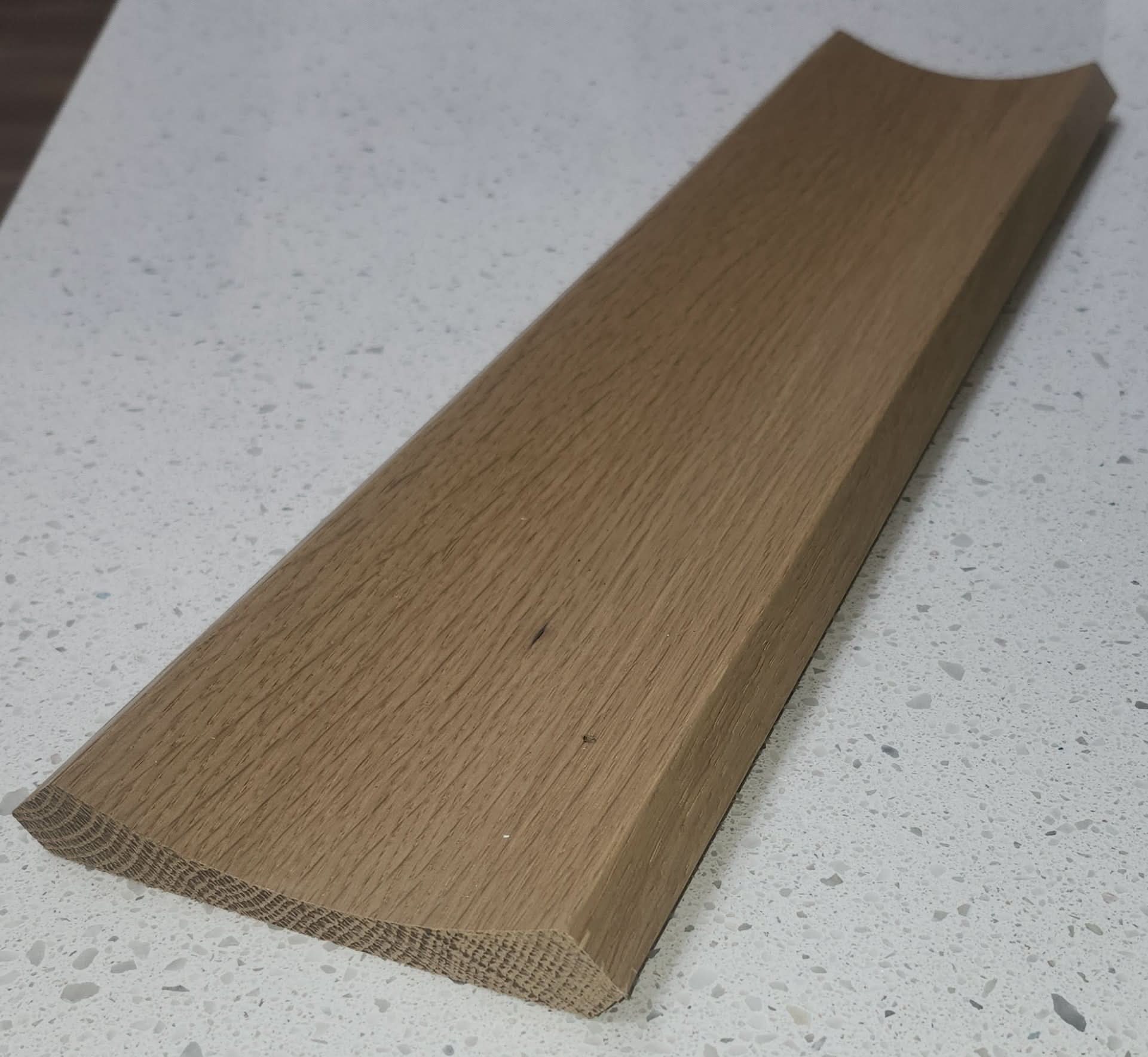 Natural white oak shaker crown molding RTA kitchen cabinet – installed kitchen view