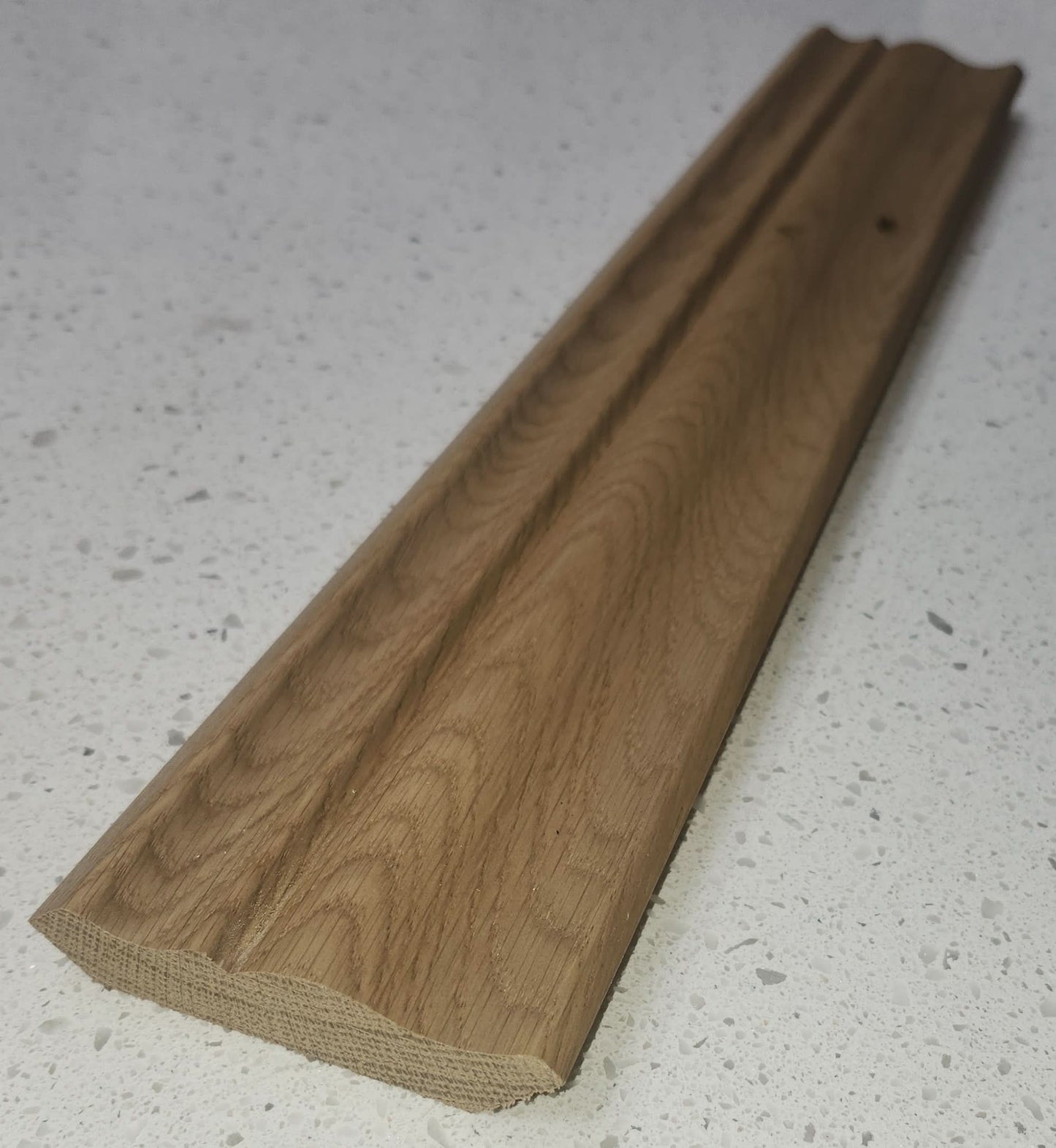 Natural white oak shaker crown molding RTA kitchen cabinet – open view