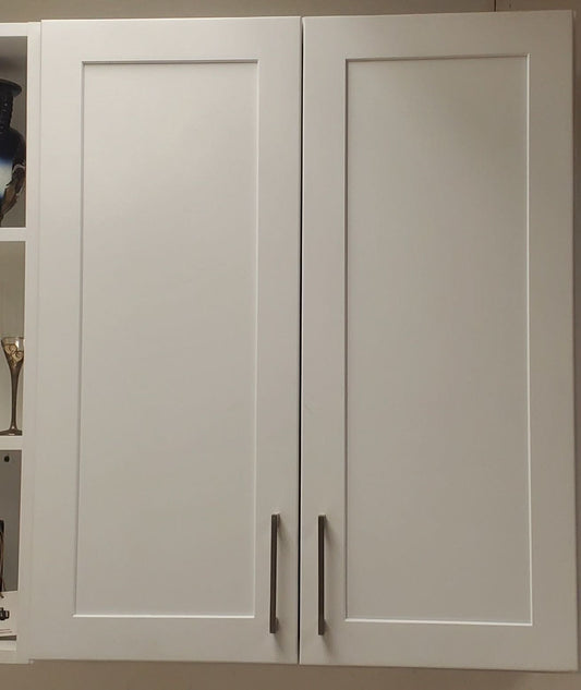 30" Wide Bridge 29 Newport White Double Shaker 1-1/4" Overlay Wall Cabinet - Double Door 12", 15", 18", 21" & 24" Tall
